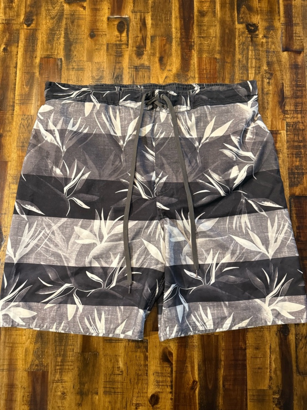 🍒 Laguna originals men's boardshorts sz XL Swim monochrome gray black stretch